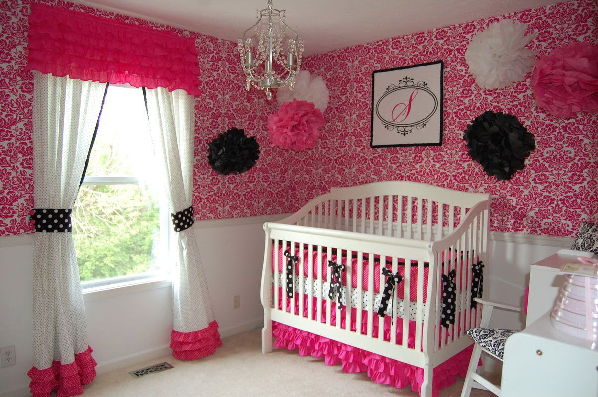 Baby Girl Wall Decorating Ideas
 Baby Nursery Decorating Ideas with Lovely Cribs girl baby