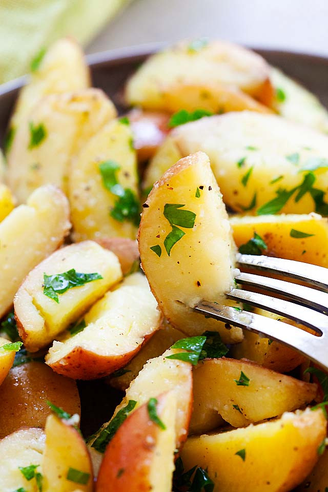 Boiled Baby Red Potato Recipes
 Boiled Potatoes with Parsley 5 Minutes Prep Time Rasa