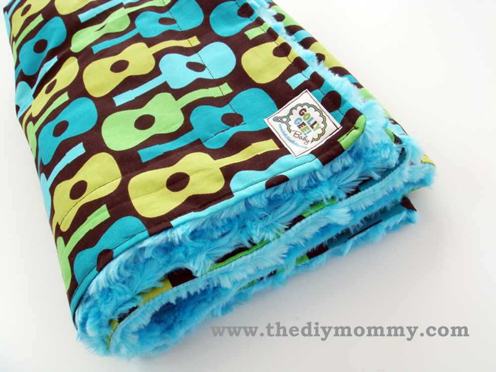 DIY Fleece Baby Blanket
 Sew a Boutique Blanket For Baby