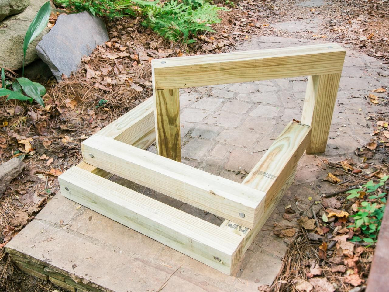 DIY Outdoor Steps
 How to Build Outdoor Wood Steps DIY