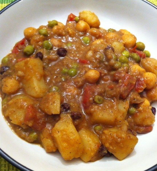 Easy Indian Vegetarian Dinner Recipes
 MM Vegan Potato Curry Yummy recipes