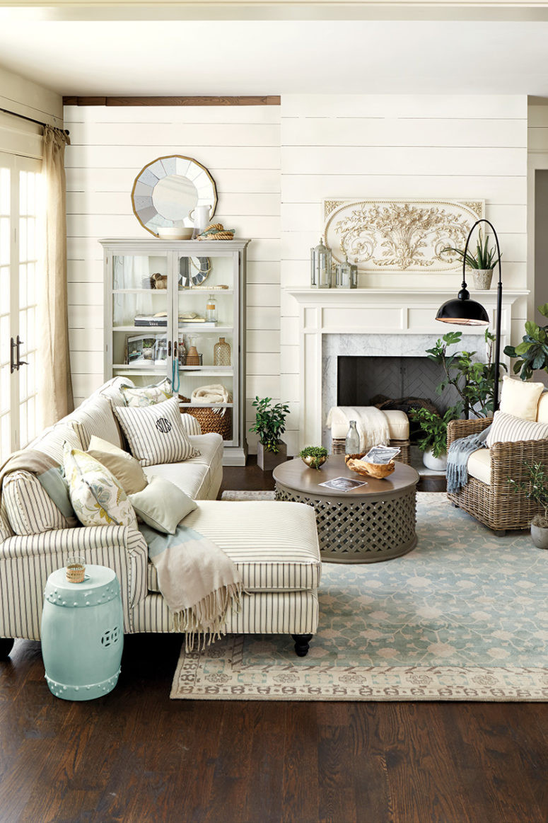 Farmhouse Living Room
 45 fy Farmhouse Living Room Designs To Steal DigsDigs