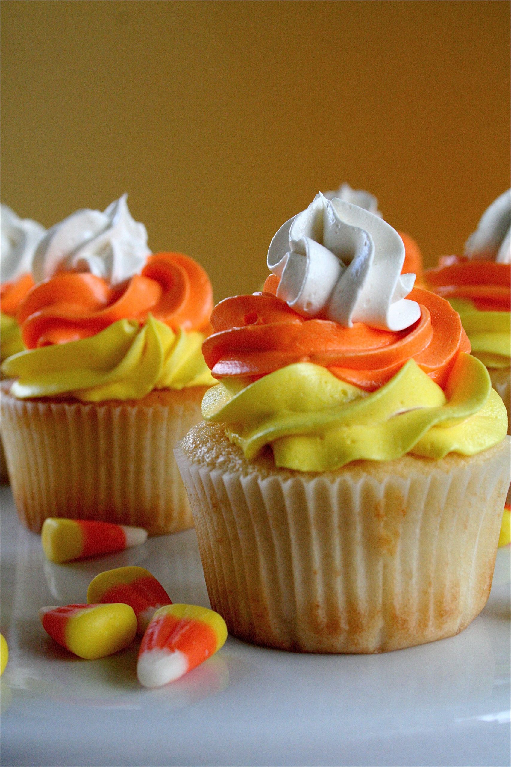 Halloween Cupcakes Recipes
 BeanBugCrafts 15 Halloween Tasty Sweet Treats