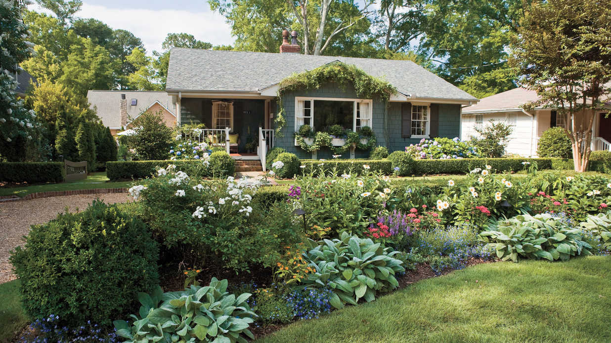 Home Backyard Ideas
 10 Best Landscaping Ideas Southern Living