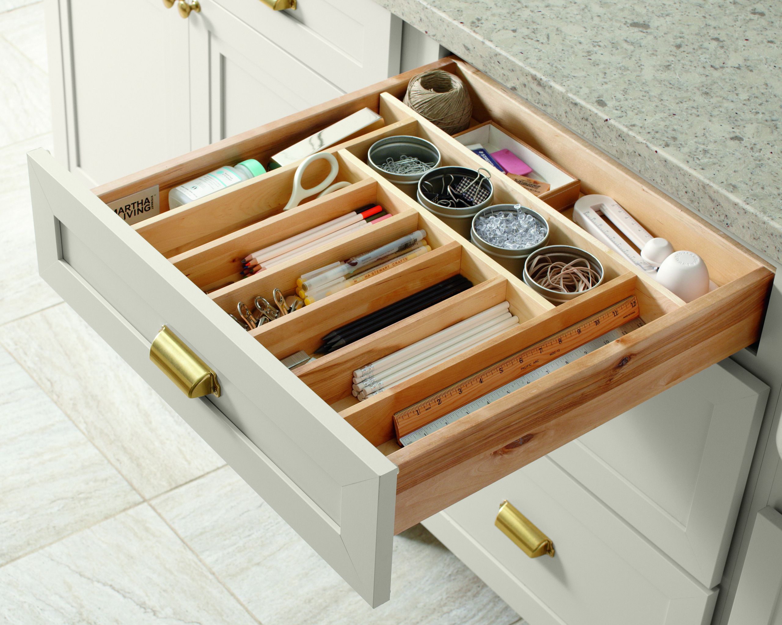Home Depot Kitchen Cabinet Organizer
 Keep your kitchen organized with built in drawer