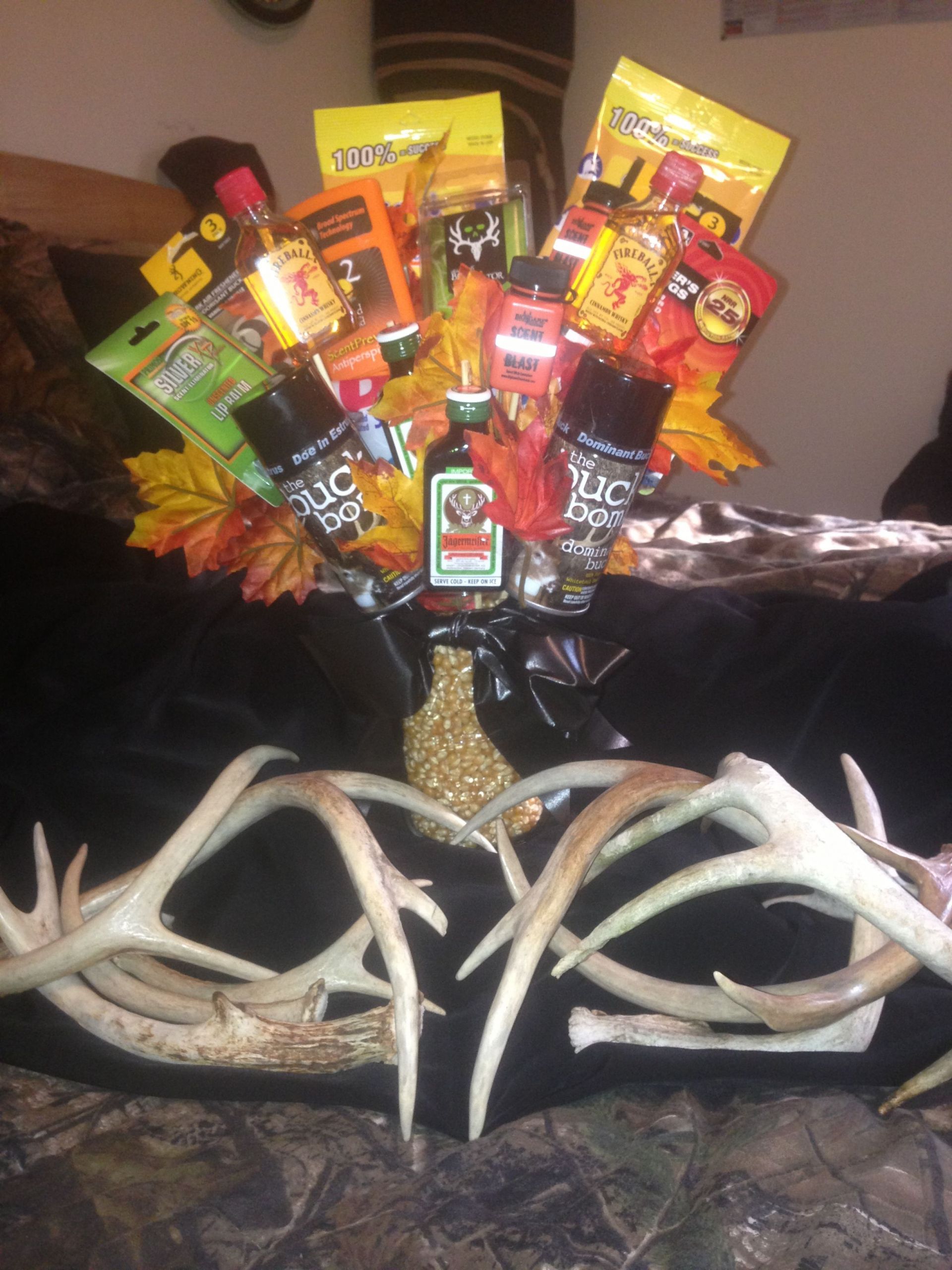 Hunting Gift Basket Ideas
 Will have to do this for my husbands B Day Super cute
