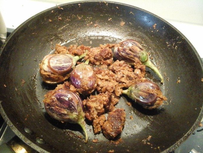 Indian Baby Eggplant Recipes
 Stuffed Baby Eggplant Indian Style Recipe RecipeYum