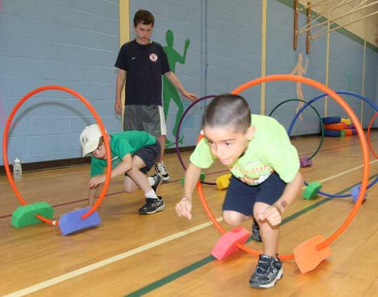 Kids Indoor Obstacle Course
 Indoor Obstacle course using hula hoops