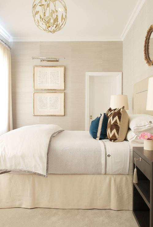 Light Brown Bedroom
 Cream and Brown Bedroom with Light Taupe Grasscloth