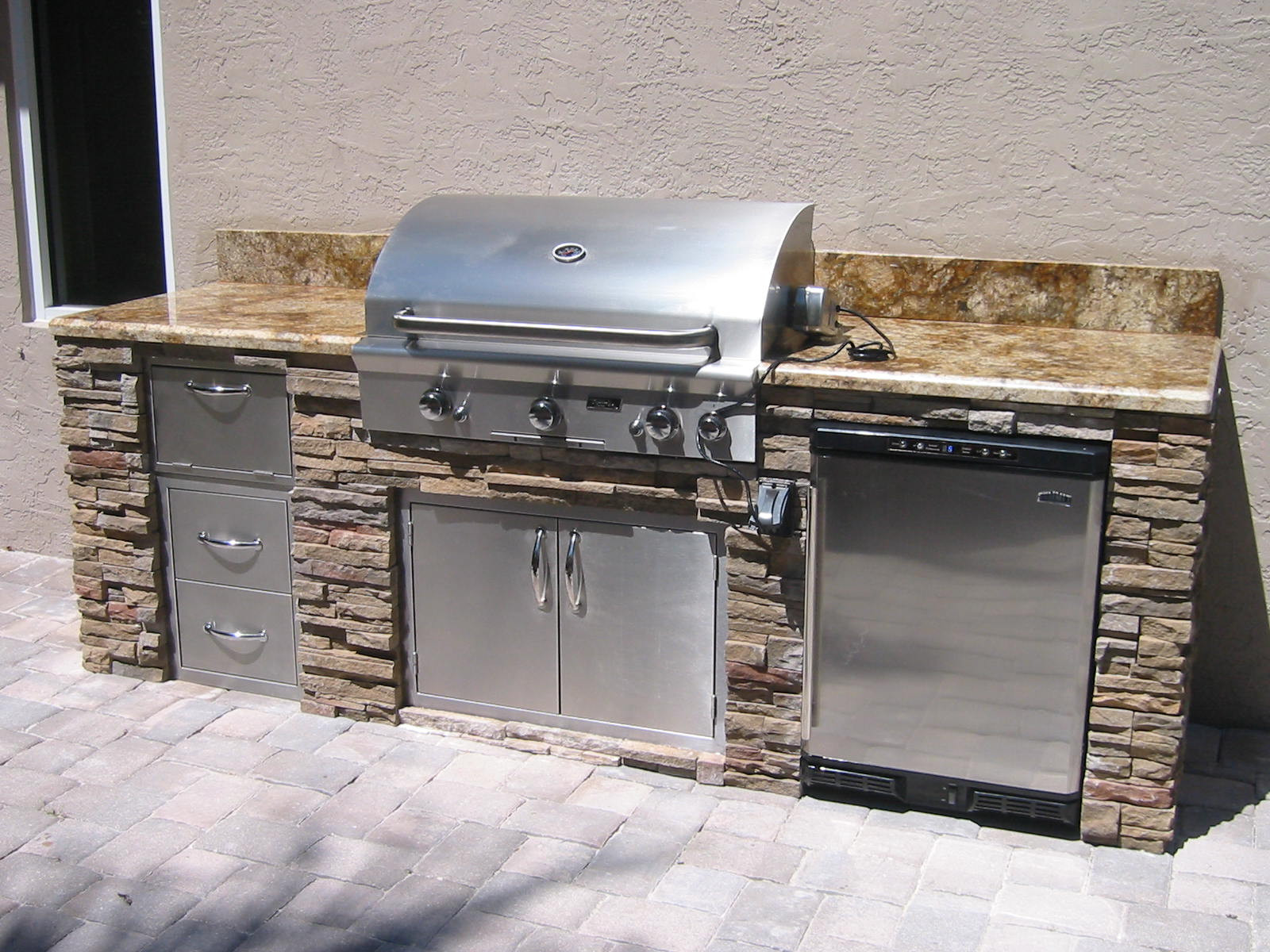 Outdoor Kitchen Grill Island
 new custom outdoor kitchens in florida — Gas Grills Parts