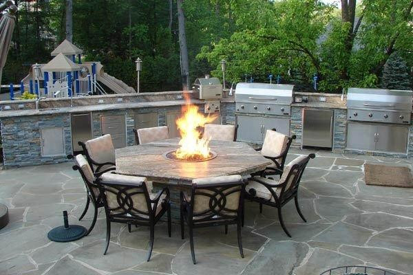 Outdoor Kitchen Table
 Outdoor Kitchen with Fire Pit Table Traditional Patio