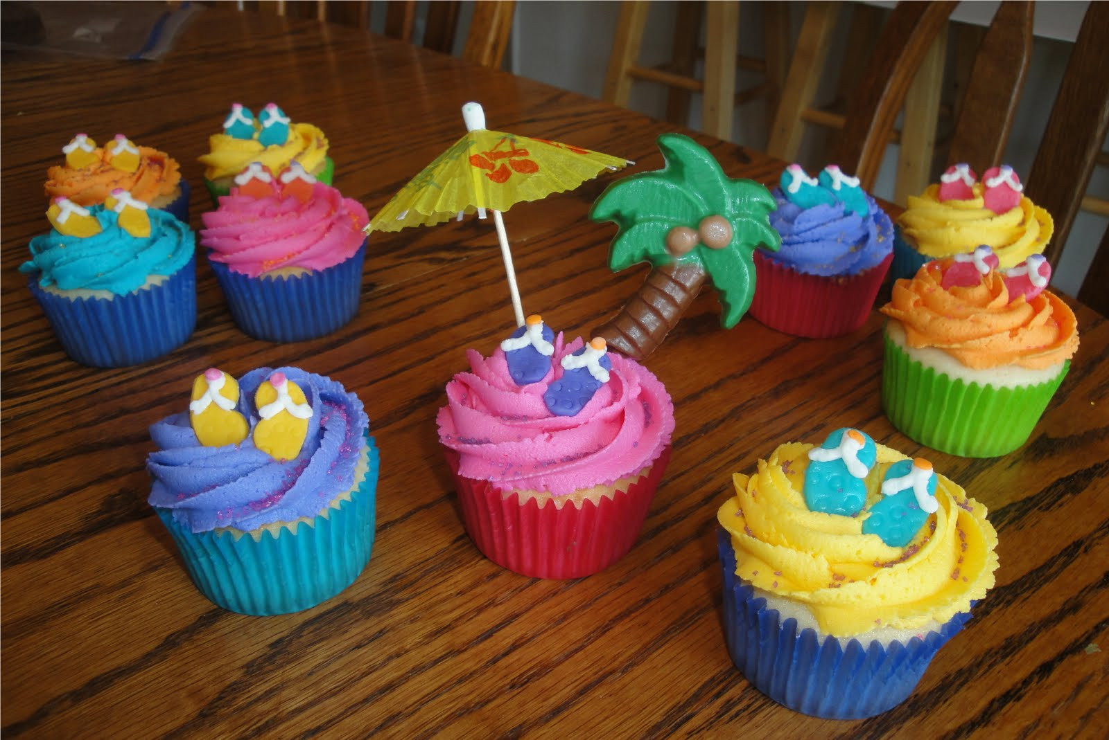 Pool Party Cupcake Ideas
 Sugar and Spice September 2010