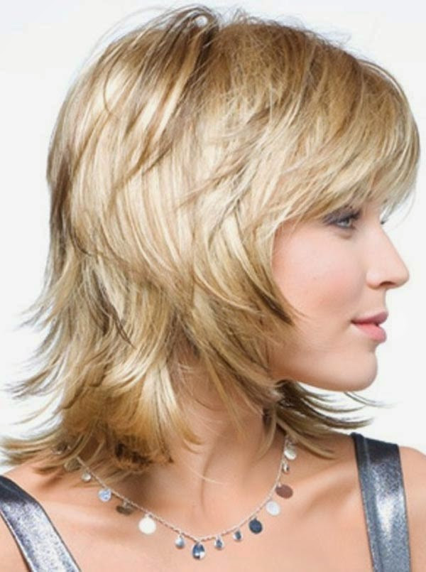 Short To Medium Layered Hairstyles
 CHIN LENGTH HAIRSTYLES 2012