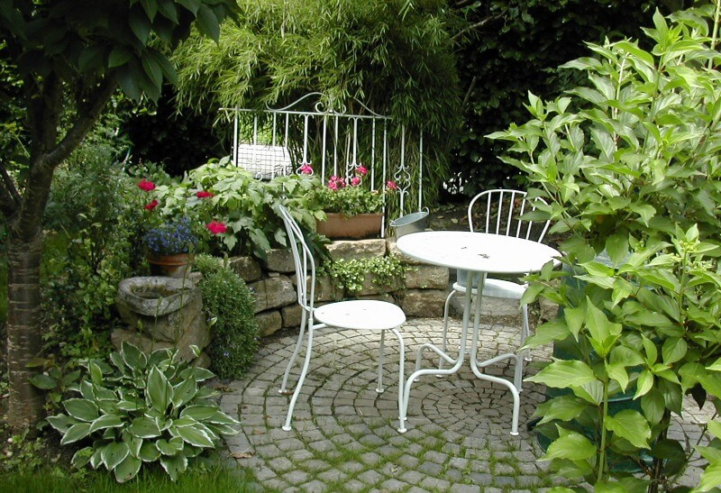 Small Patio Landscaping
 Hard landscaping ting it right in your garden design