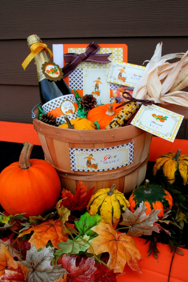 Thanksgiving Basket Ideas
 Thanksgiving DIY Gratitude Gift Basket Party Ideas