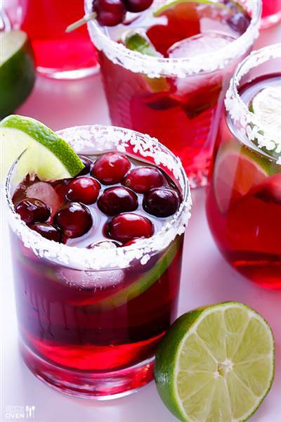 Thanksgiving Holiday Drinks
 11 easy Thanksgiving cocktail recipes that are delicious