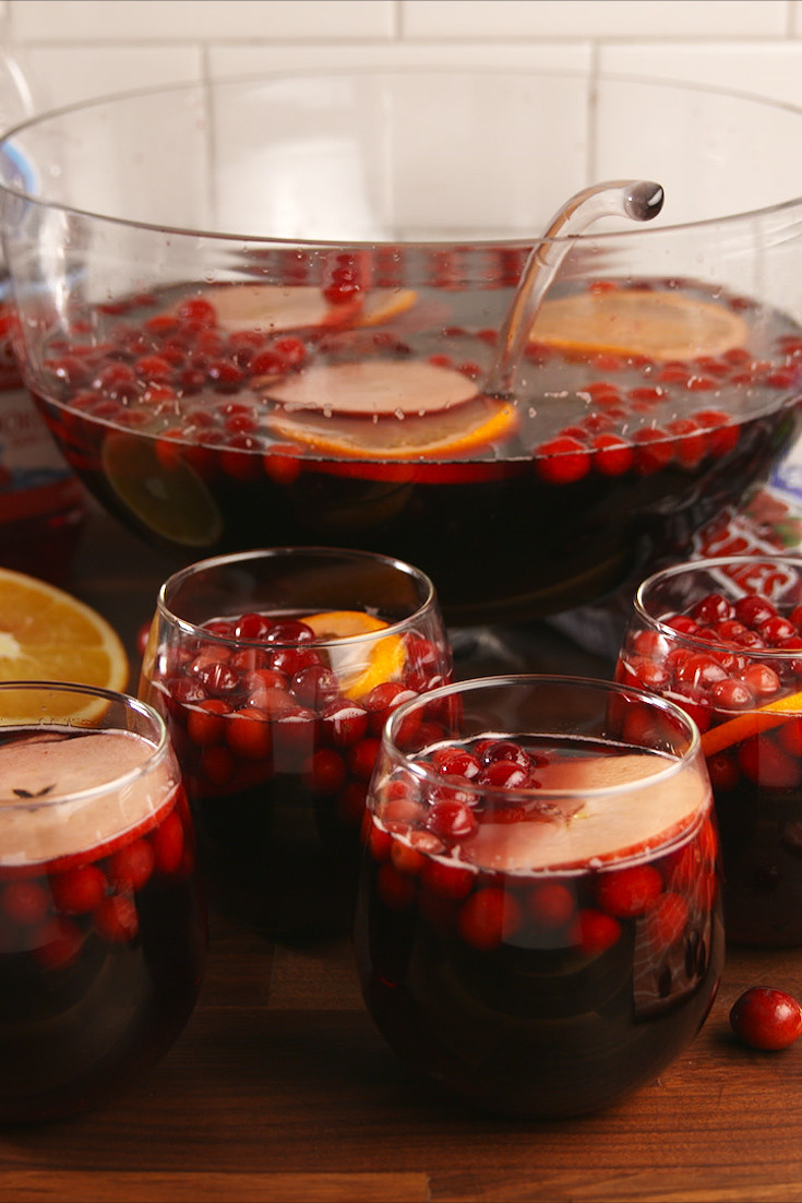 Thanksgiving Holiday Drinks
 30 Best Thanksgiving Cocktails Easy Recipes for