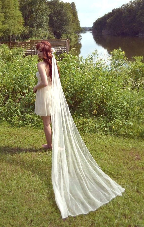 Veils For Short Wedding Dresses
 116 best Short Dress Long veil images on Pinterest