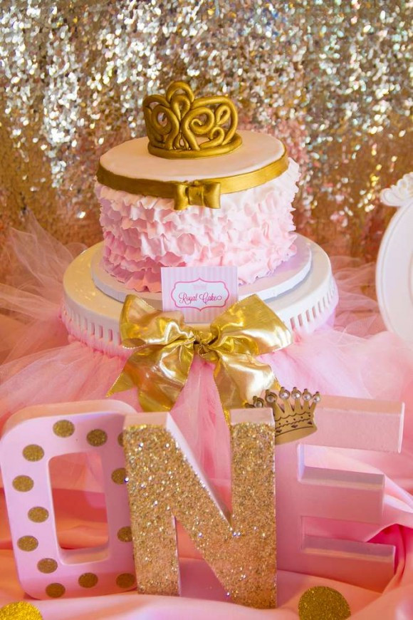 1St Birthday Party Ideas For Girls
 Don t Miss These 19 Popular Girl 1st Birthday Themes