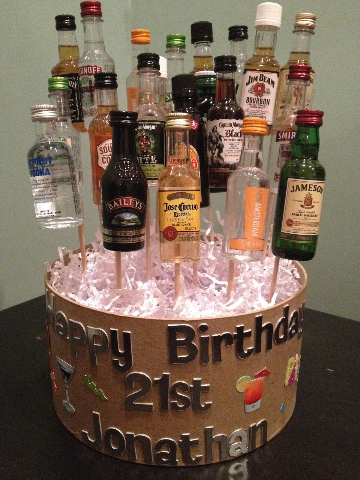 21St Birthday Gift Ideas For Brother
 21st birthday decorations for girls