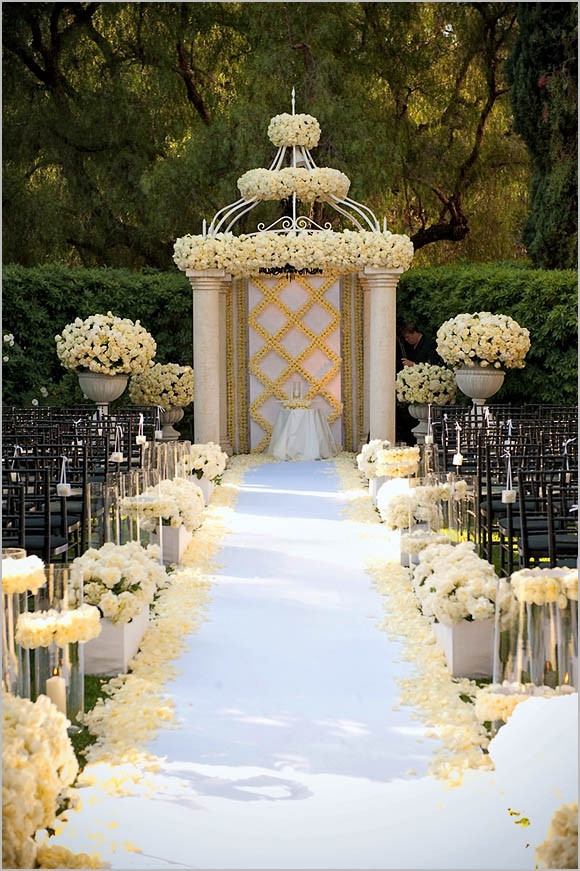 Aisle Decorations For Wedding
 Wow Amazing Aisle Wedding Decor For A Special & Intimate