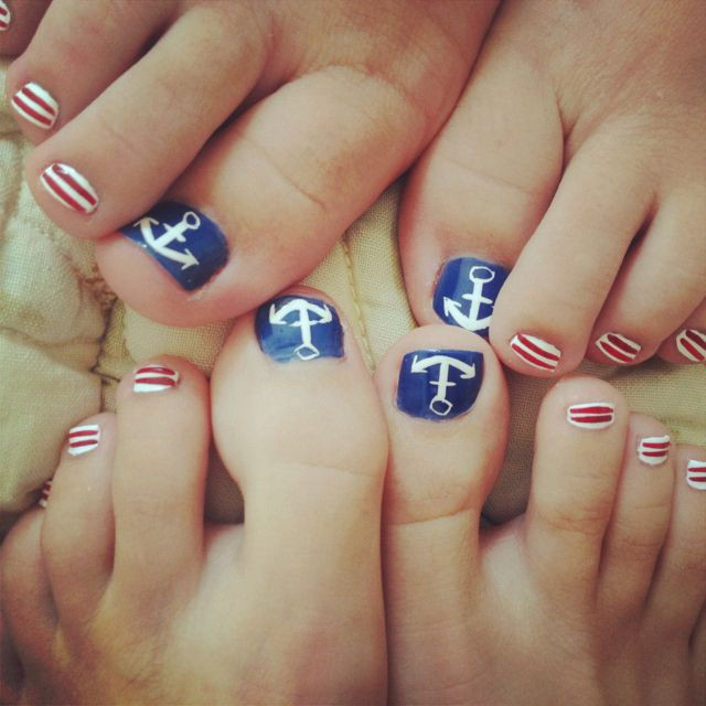 Anchor Toe Nail Designs
 Cute Anchor Toe Nails For 4th of July