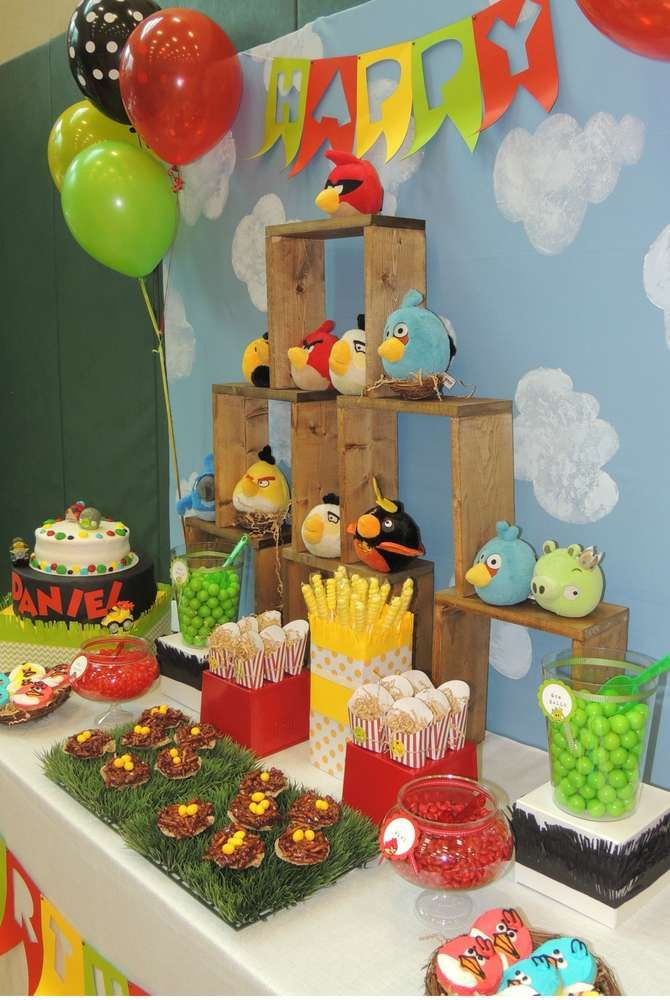 Angry Birds Birthday Party 6
 Angry Birds Birthday Party Ideas 6 of 12