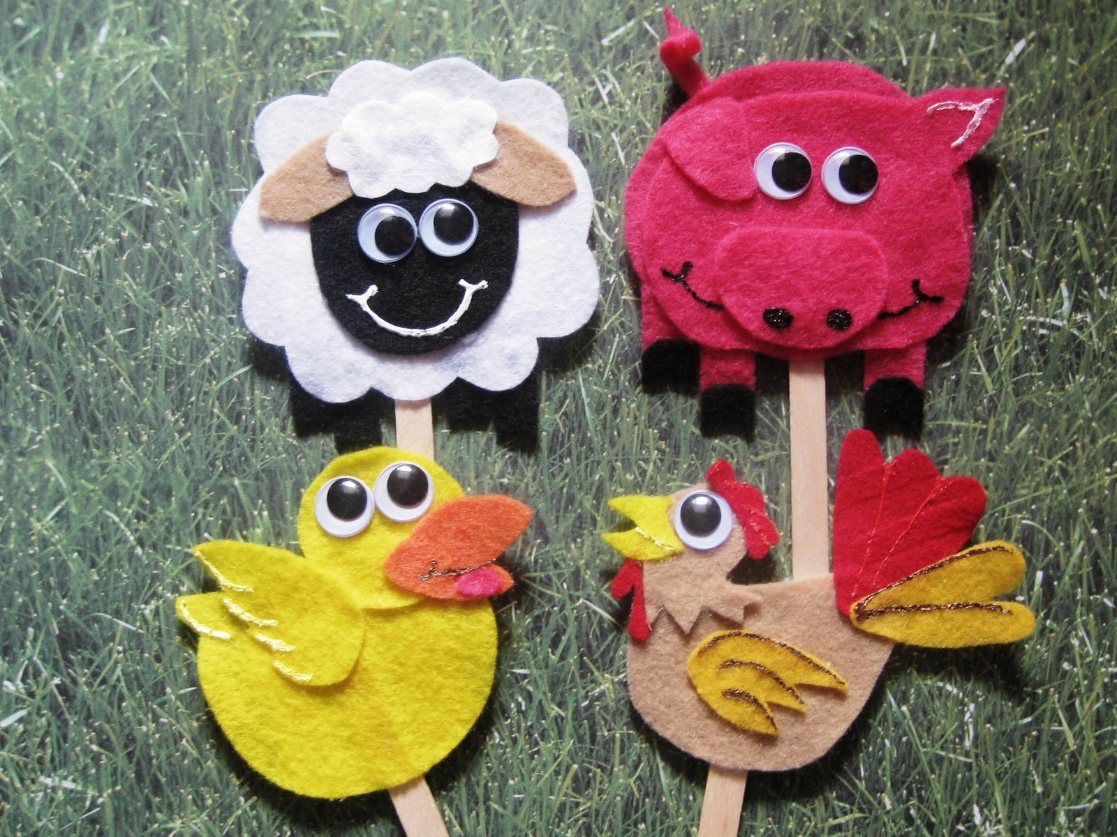Animal Art Projects For Kids
 Ashley s Craft Corner Farm animals on a stick
