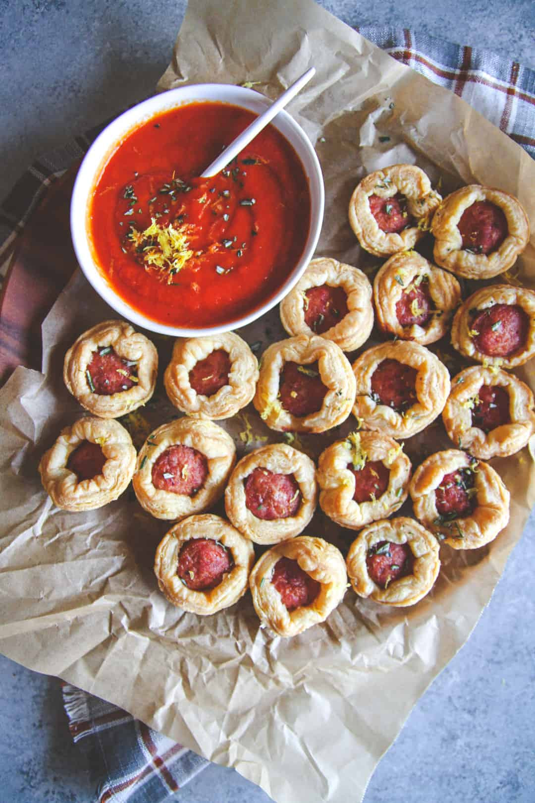 Appetizers With Puff Pastry Sheets
 Sausage Puff Pastry Appetizer Recipe Sweetphi