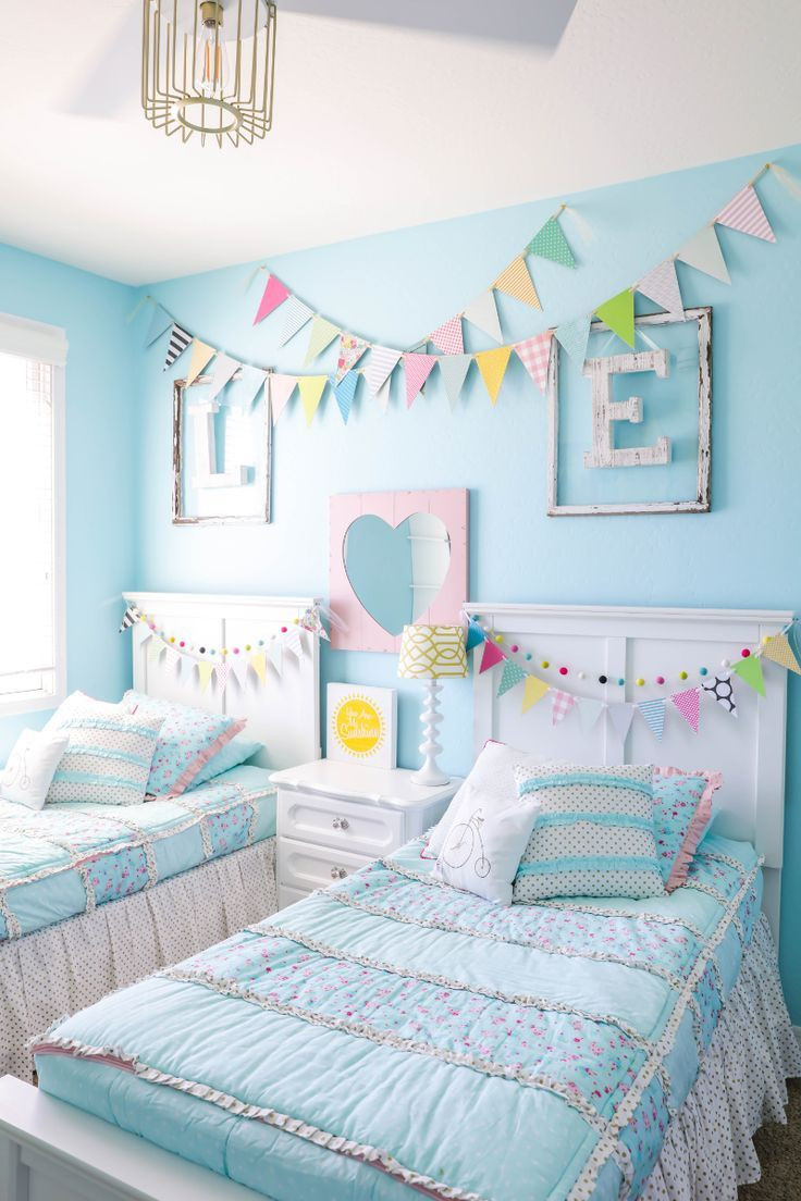 Baby Girl Bedroom Decorating Ideas
 51 Stunning Turquoise Room Ideas to Freshen Up Your Home