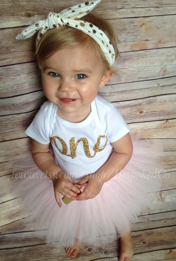 Baby Girls 1St Birthday Party Ideas
 Baby girls first birthday outfit with knotted headband Gold