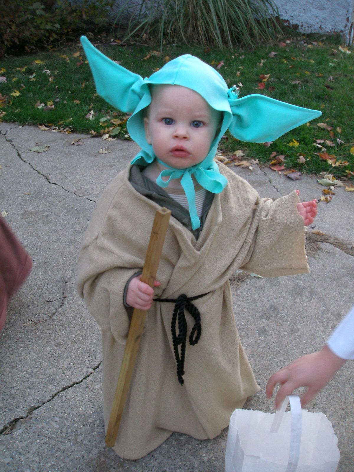 Baby Princess Leia Costume Diy
 Super Savings DIY Star Wars Costumes Baby Yoda Princess