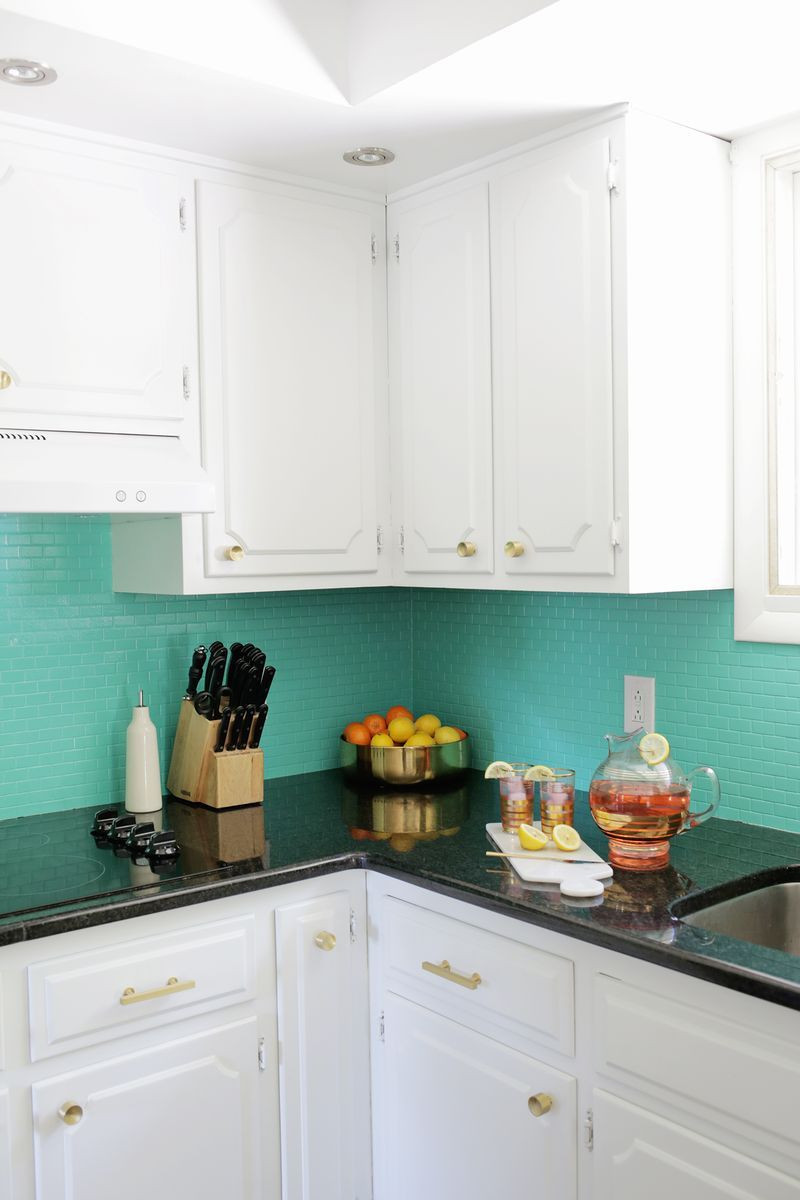 Back Splash Tile Kitchen
 Why Renovate When These Easy Home Updates Are Possible
