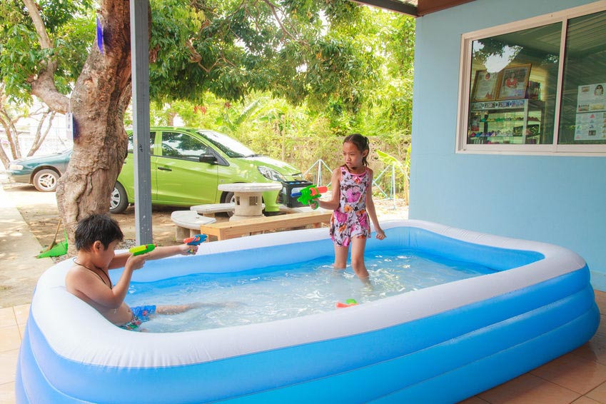 Backyard Blow Up Pools
 Entertaining Kids in Summer Pool for Kids