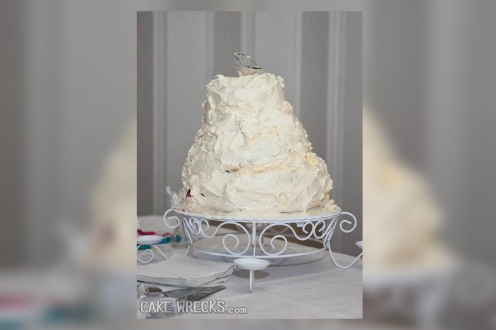 Bad Wedding Cakes
 Cinderella’s Horror Story from 15 Worst Wedding Cake