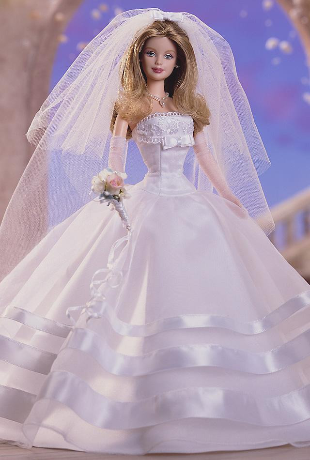 Barbie Wedding Dress
 Prêt à Random Barbie and Wedding Gowns