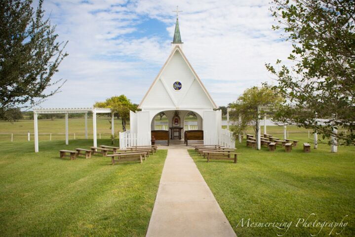 Barn Wedding Venues In Texas
 Knolle Farm & Ranch Bed Barn & Breakfast Corpus