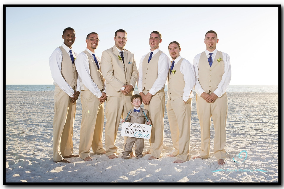 Beach Wedding Attire For Men
 Beach Theme Decor Perfect Florida Beach Wedding