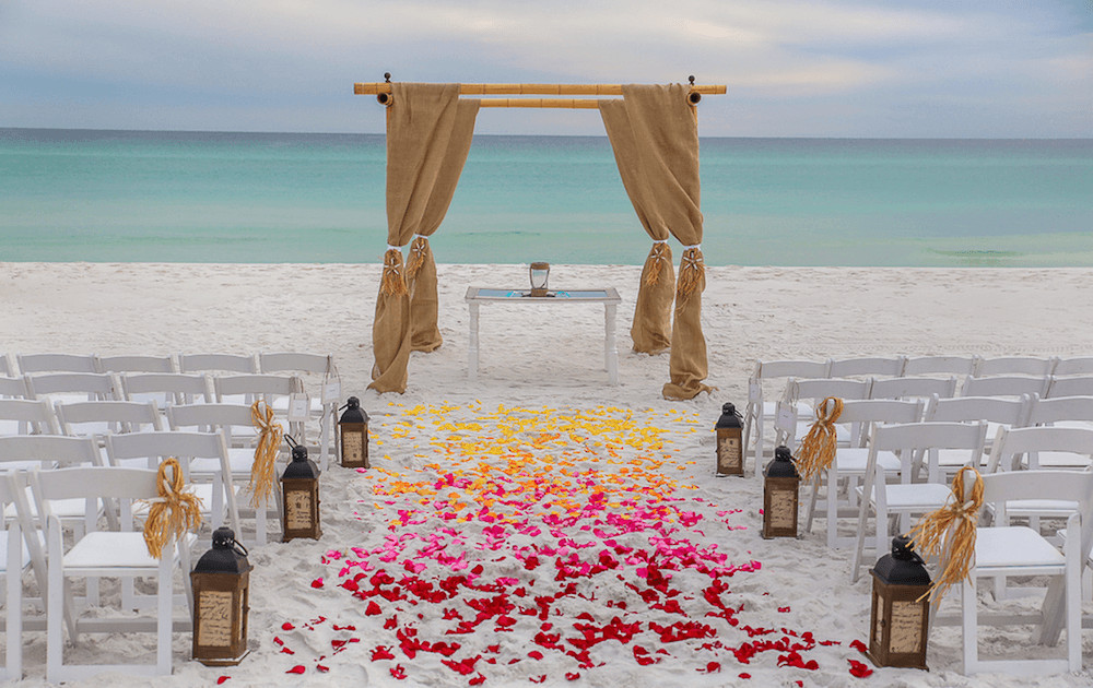 Beach Wedding Destinations
 Top 6 Benefits of Having a Destination Wedding in Destin