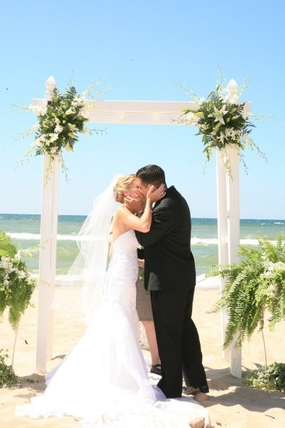 Beach Weddings In Michigan
 Beach Weddings in St Joseph Michigan