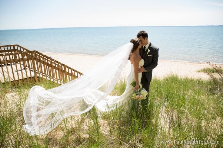 Beach Weddings In Michigan
 Michigan Wedding 10 handpicked ideas to discover in