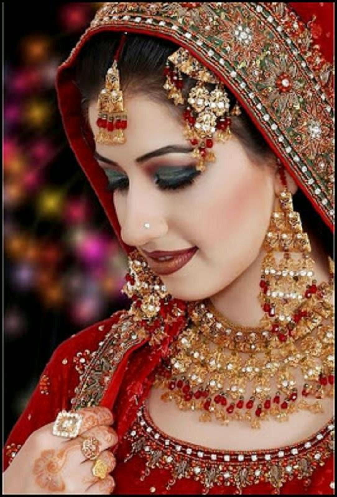 Beautiful Bridal Makeup Pictures
 Indian Bridal Look 1 1