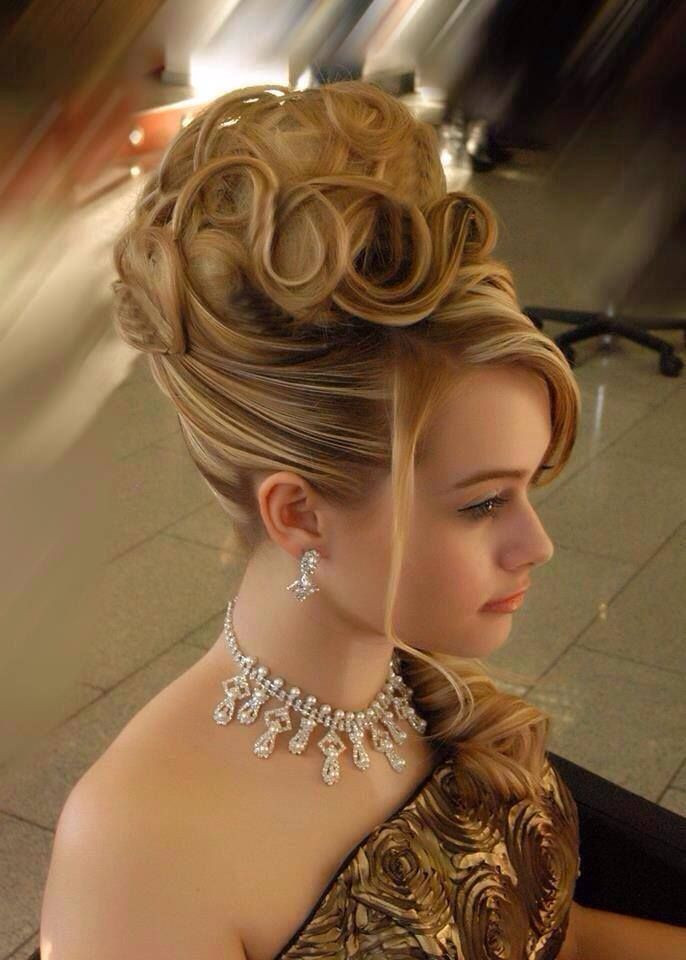 Beautiful Bridesmaid Hairstyles
 Gorgeous hairstyle Hair spotting Pinterest