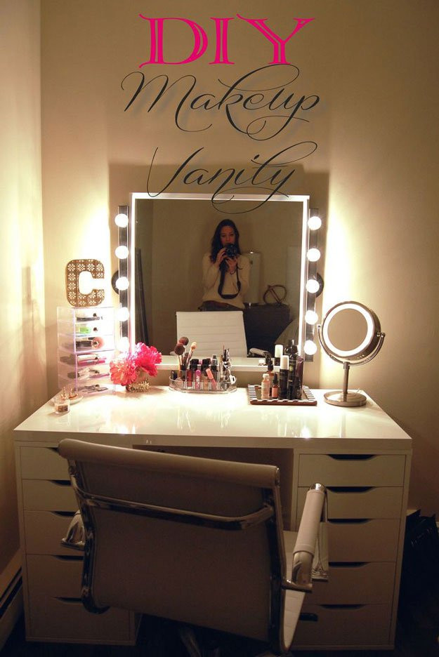 Bedroom Makeup Vanity With Lights
 DIY Projects for Teens Bedroom DIY Ready