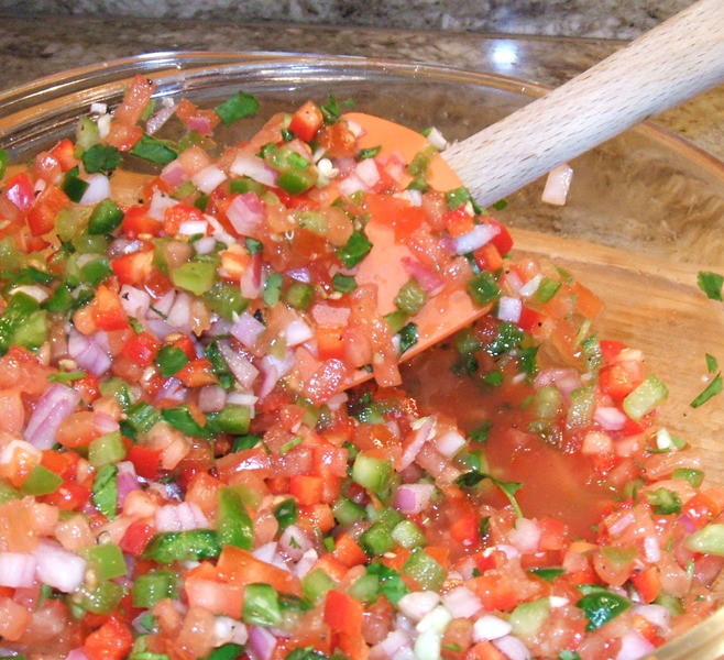 Best Fresh Salsa Recipe
 Fresh Tomato Salsa Recipe by phyllis CookEat