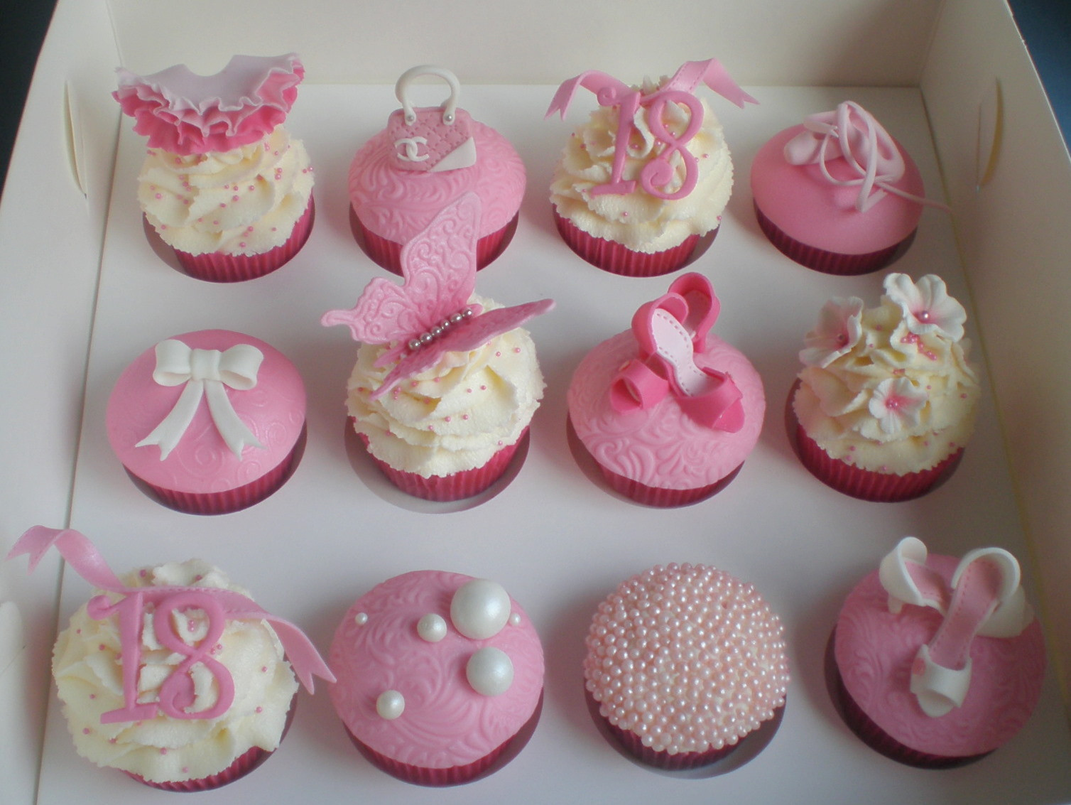 Birthday Cupcake Ideas
 Sugar Siren Cakes Mackay 18th Birthday Girly Cupcakes