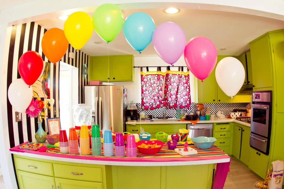 Birthday Decoration Ideas
 Moms face increasing birthday party DIY stress study