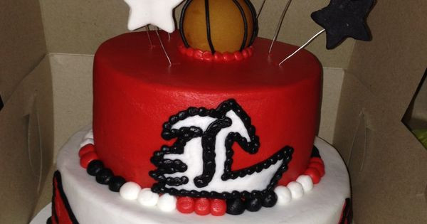 Birthday Party Ideas Louisville Ky
 Creative Cakes A Louisville Fan