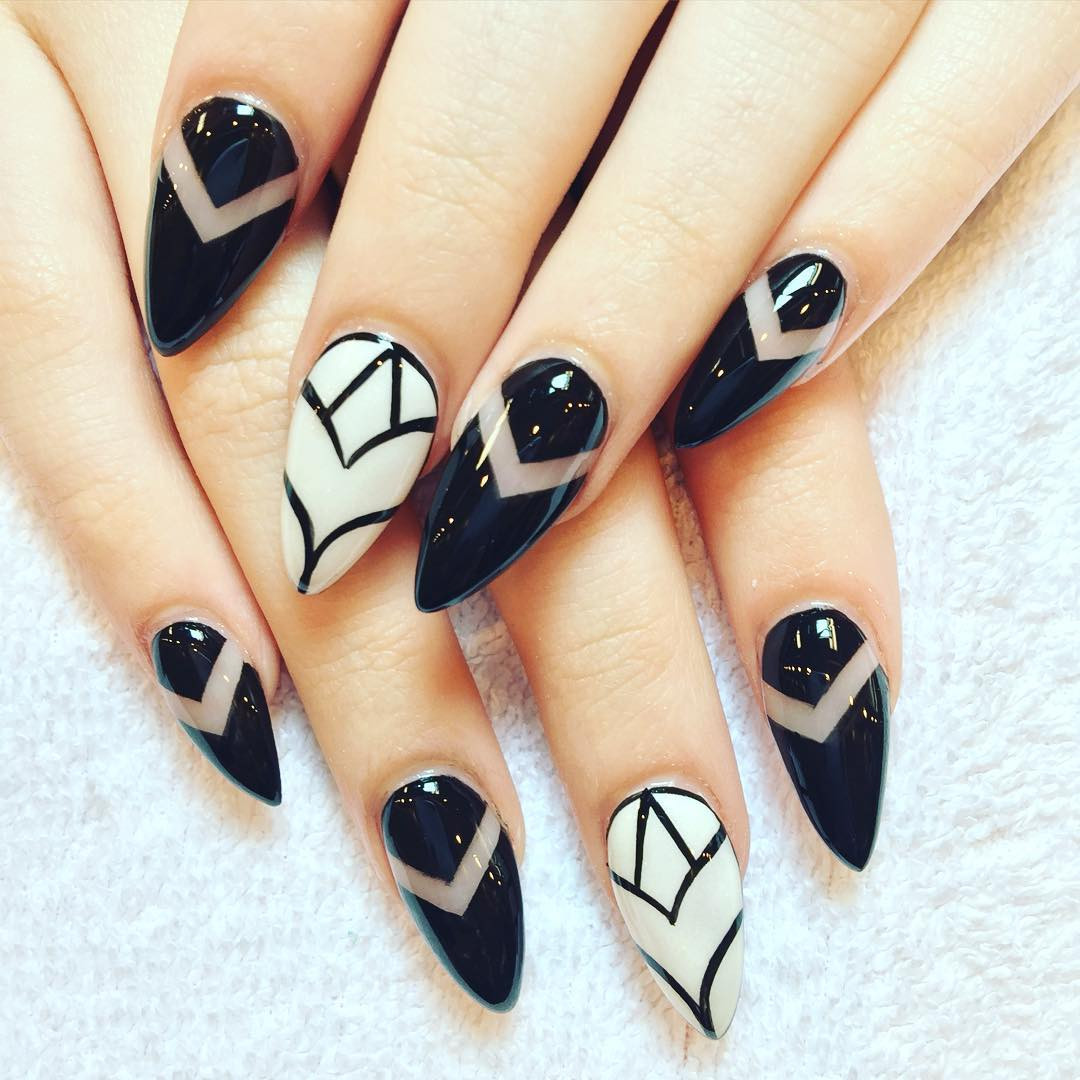 Black And White Acrylic Nail Designs
 29 Black And White Acrylic Nail Art Designs Ideas