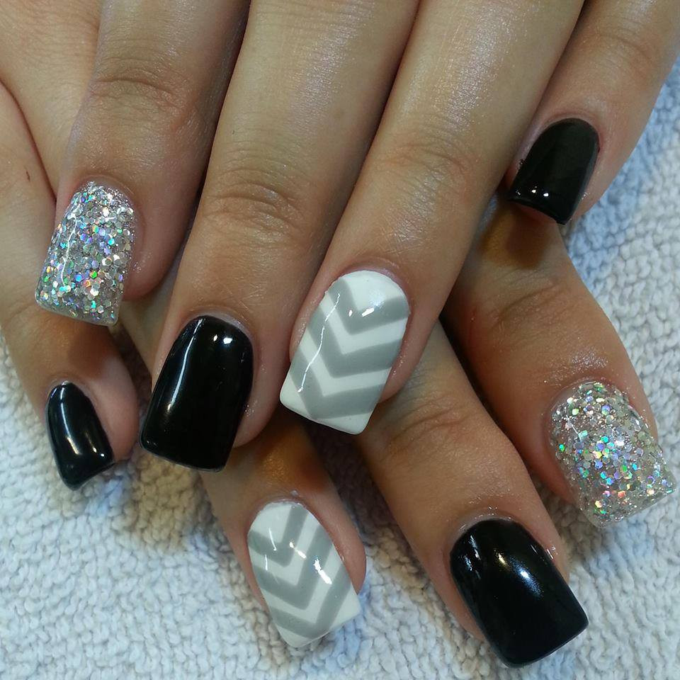 Black And White Nail Ideas
 33 Easy Black And White Nail Designs StylePics